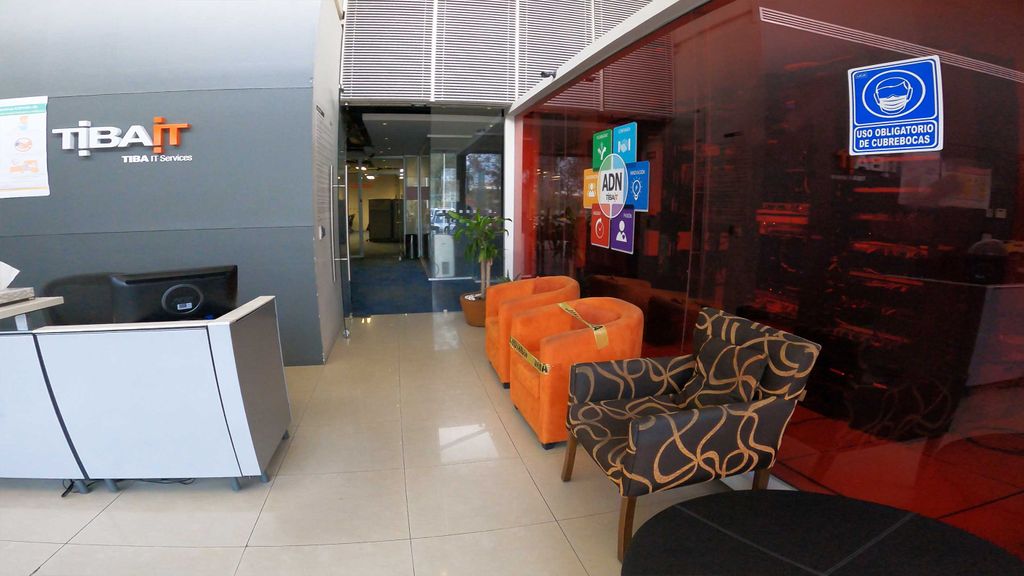 OFICINA EN RENTA EN ZAPOPAN SERVICIOS INCLUIDOS