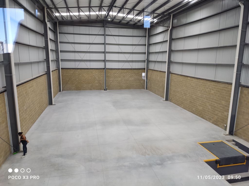 RENTA  DE BODEGA de 1,311 m2 EN PARQUE INDUSTRIAL