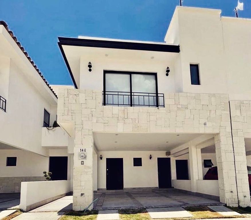 10 casas en venta en Colonia+colinas+de+gran+jardc3adn, Leon, Guanajuato -  
